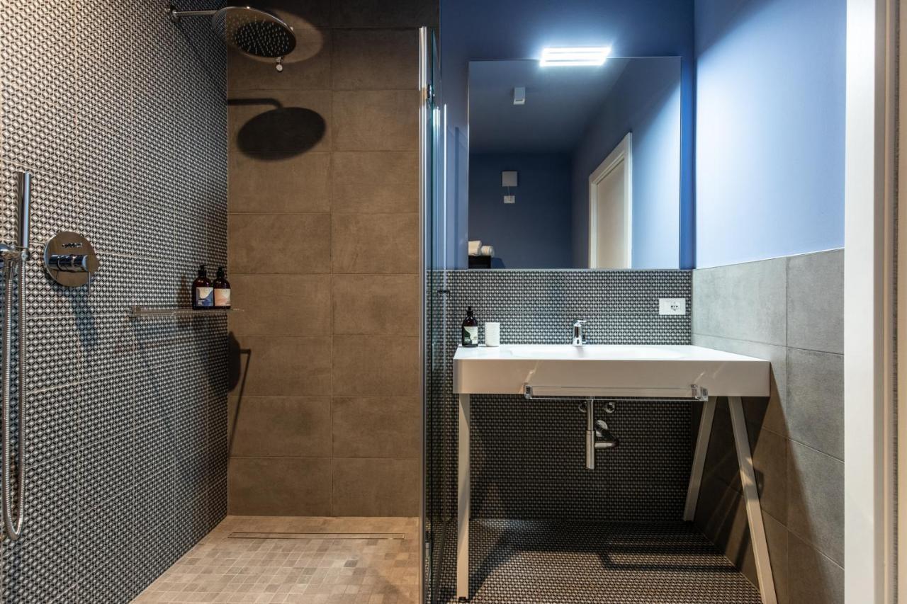 פסקיארה דל גארדה Sei Garda Apartments מראה חיצוני תמונה