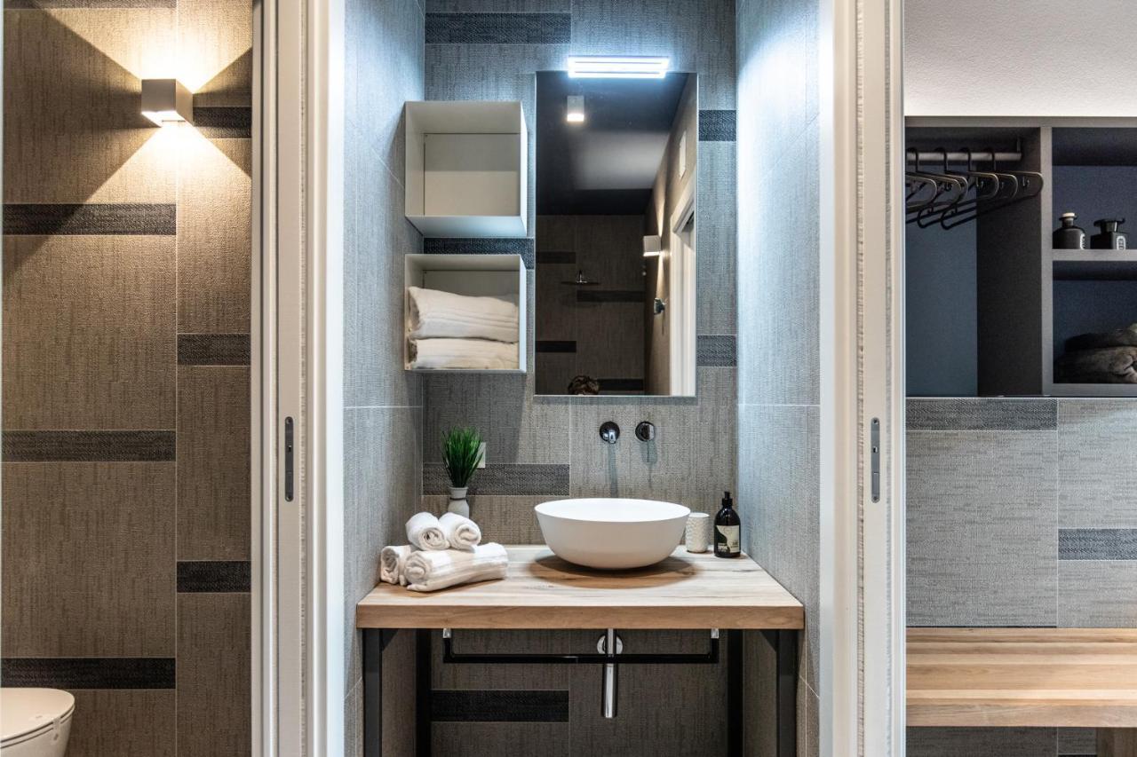 פסקיארה דל גארדה Sei Garda Apartments מראה חיצוני תמונה