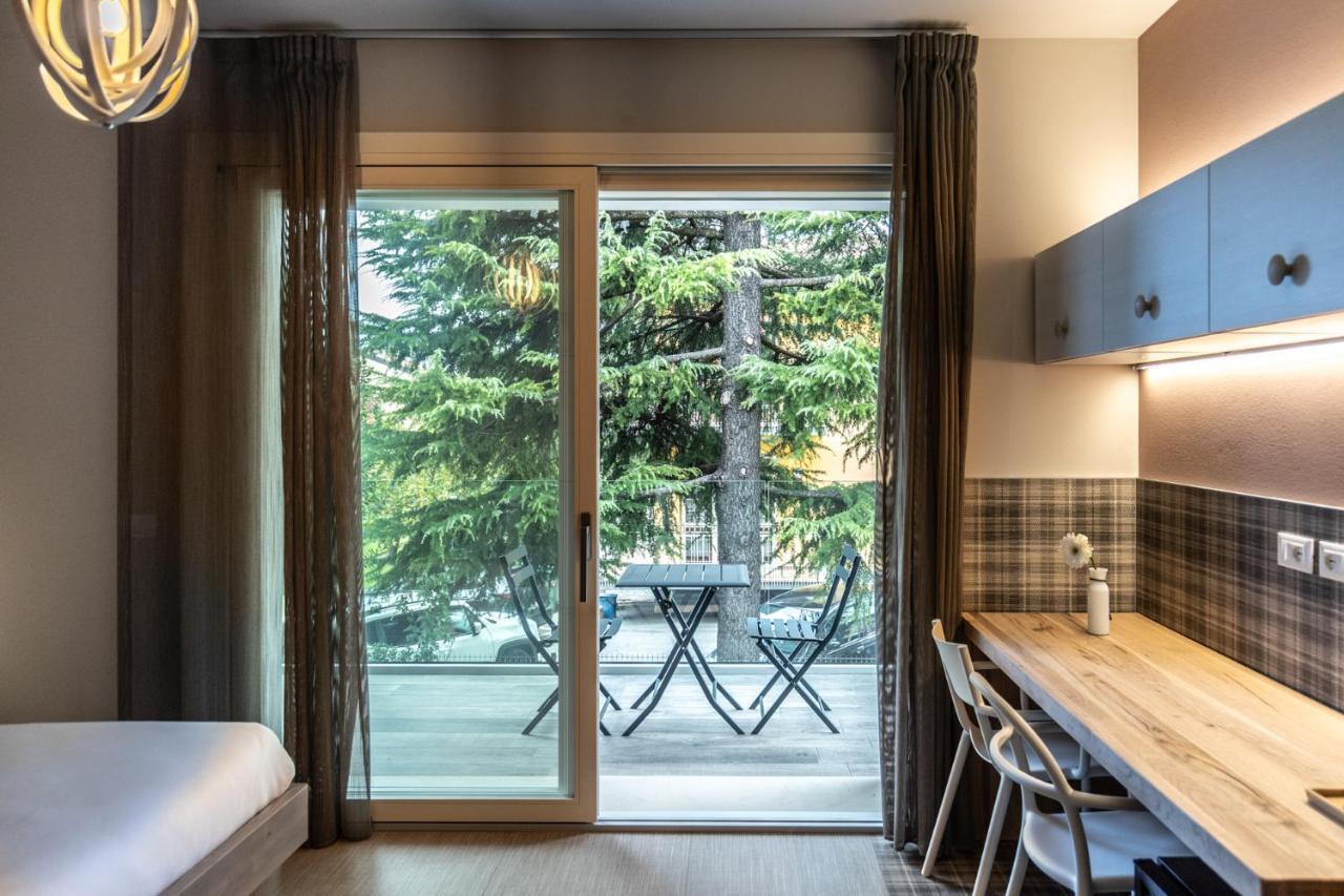 פסקיארה דל גארדה Sei Garda Apartments מראה חיצוני תמונה