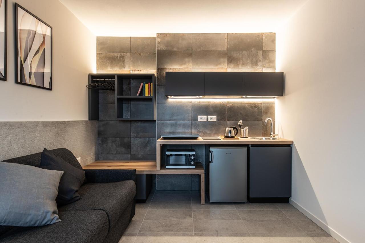פסקיארה דל גארדה Sei Garda Apartments מראה חיצוני תמונה