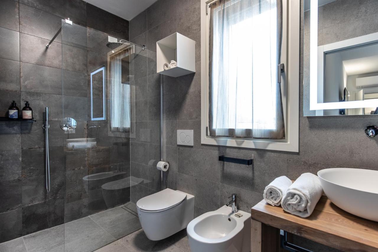 פסקיארה דל גארדה Sei Garda Apartments מראה חיצוני תמונה